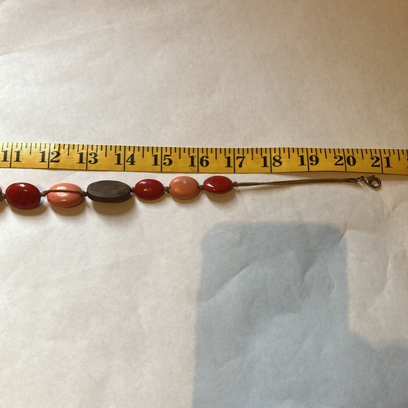 Coral Jewelry Lot - 3 Necklaces - Picture 5 of 13